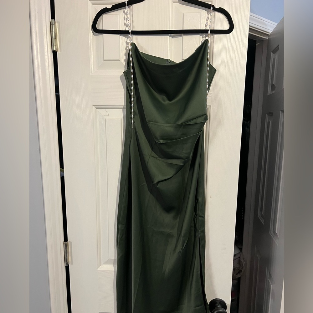 Beautiful green dress with Pearl straps